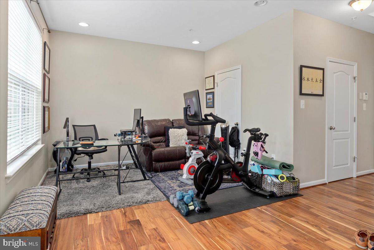 TOWNS OF TANGLEWOOD - Residential