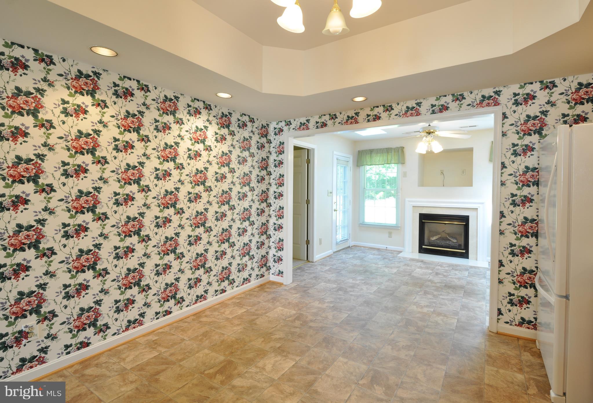 TURNBERRY WEST - Residential