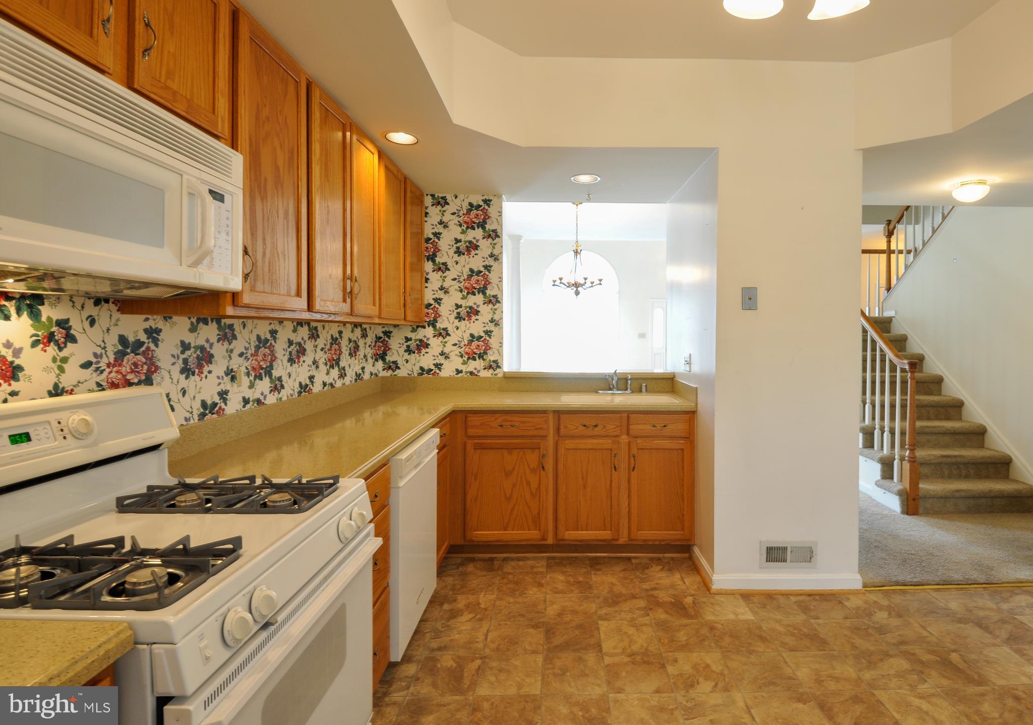 TURNBERRY WEST - Residential