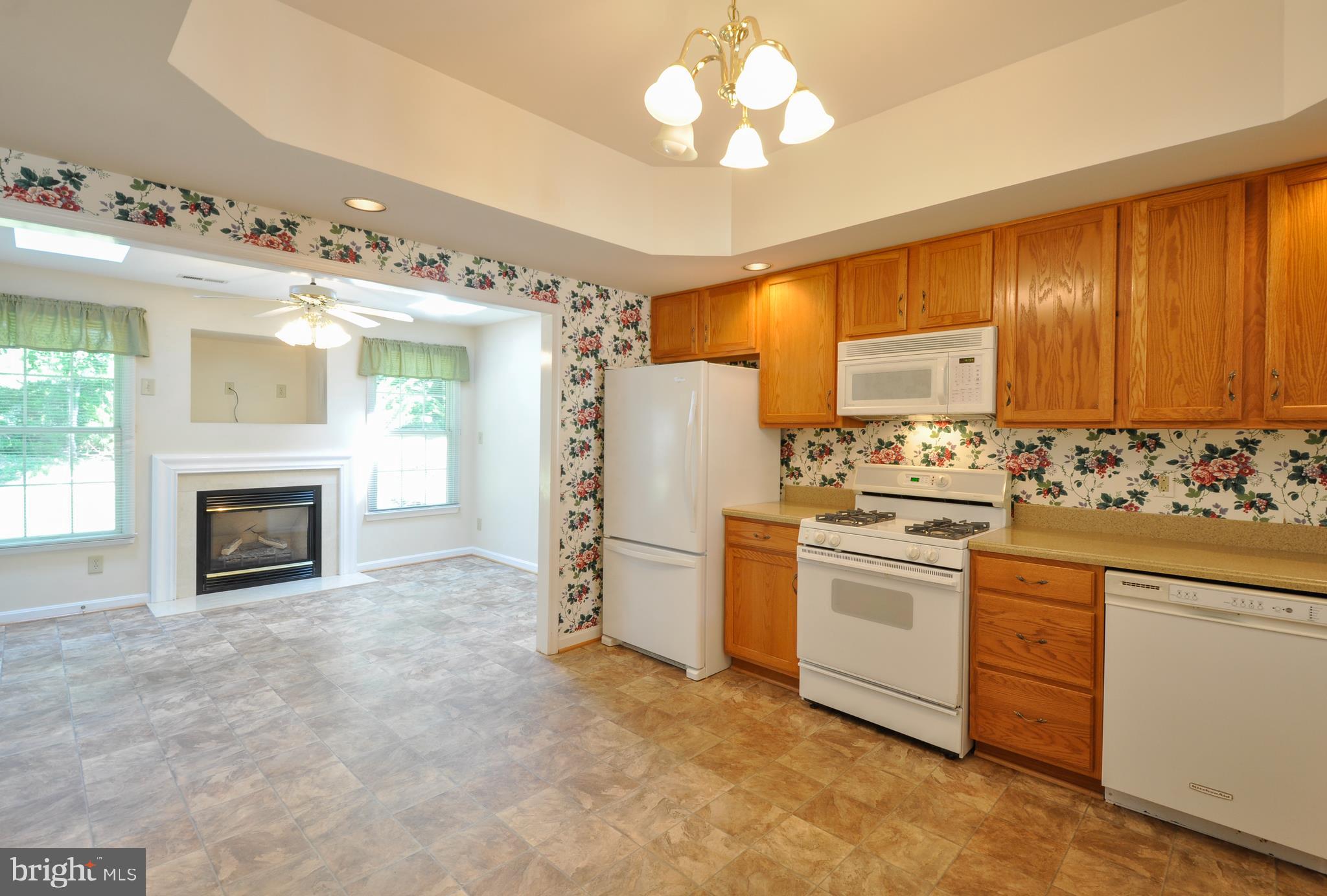 TURNBERRY WEST - Residential