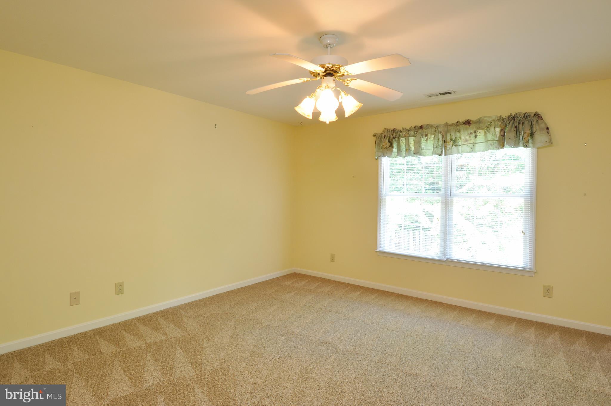 TURNBERRY WEST - Residential