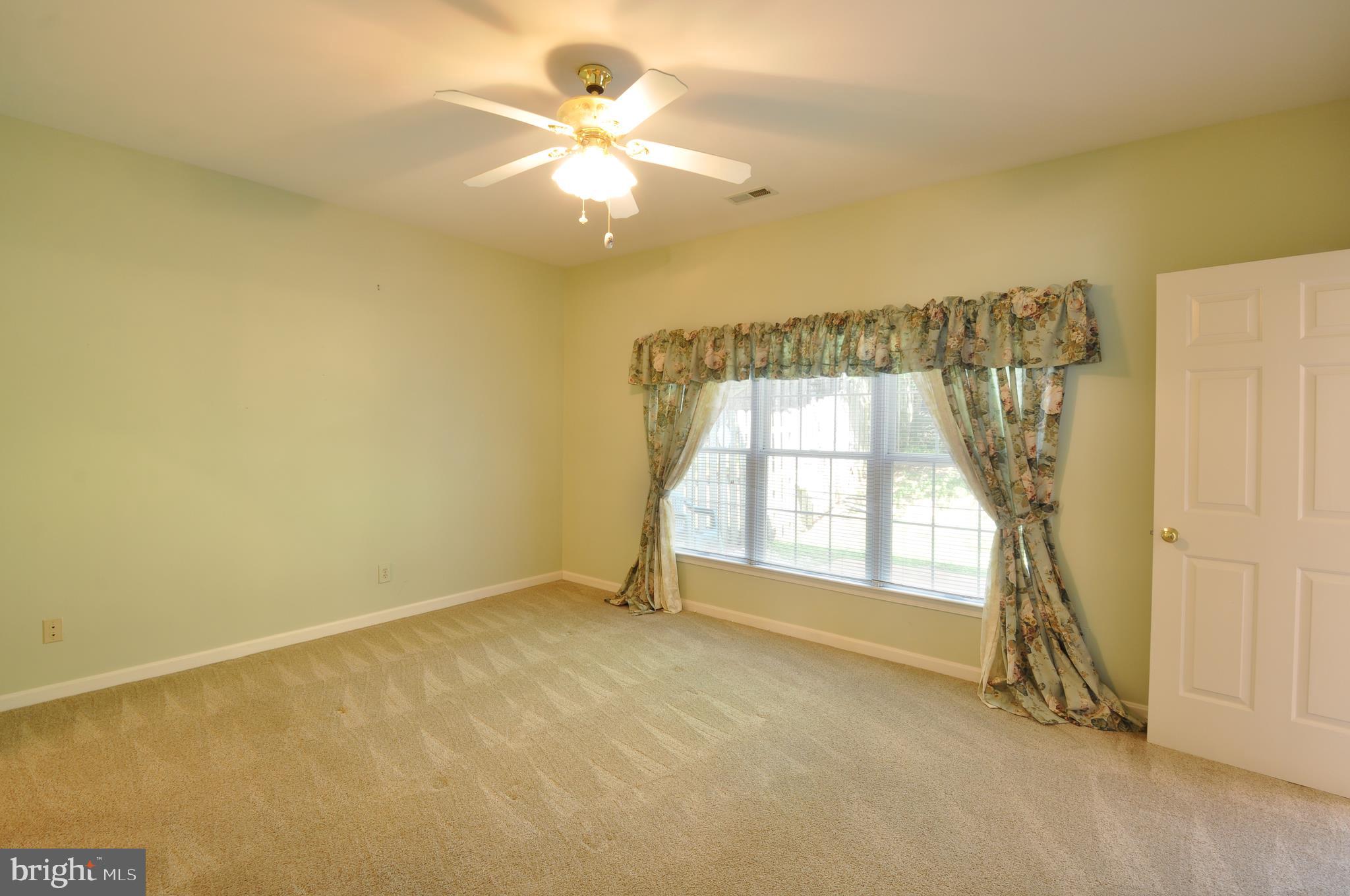 TURNBERRY WEST - Residential