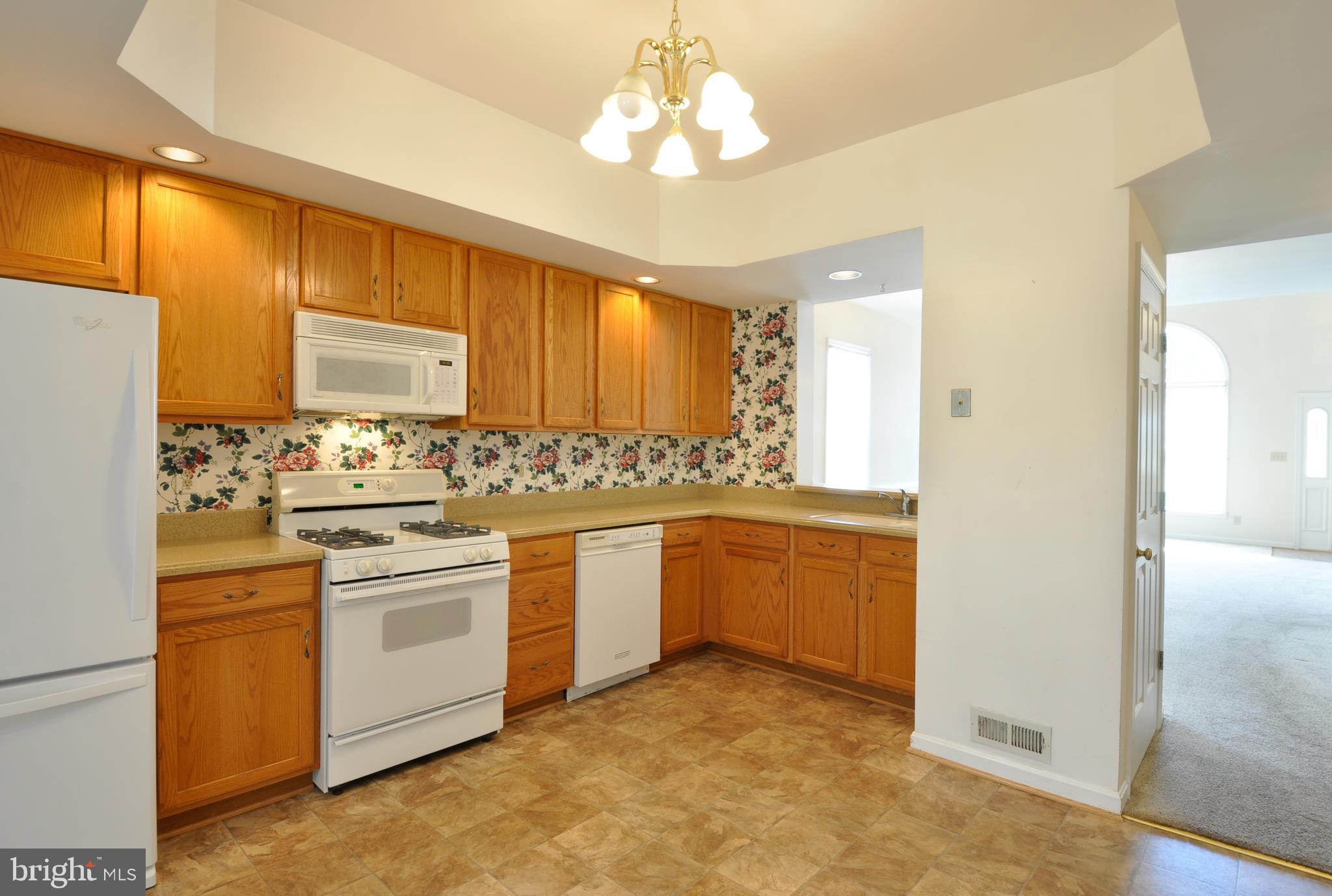 TURNBERRY WEST - Residential