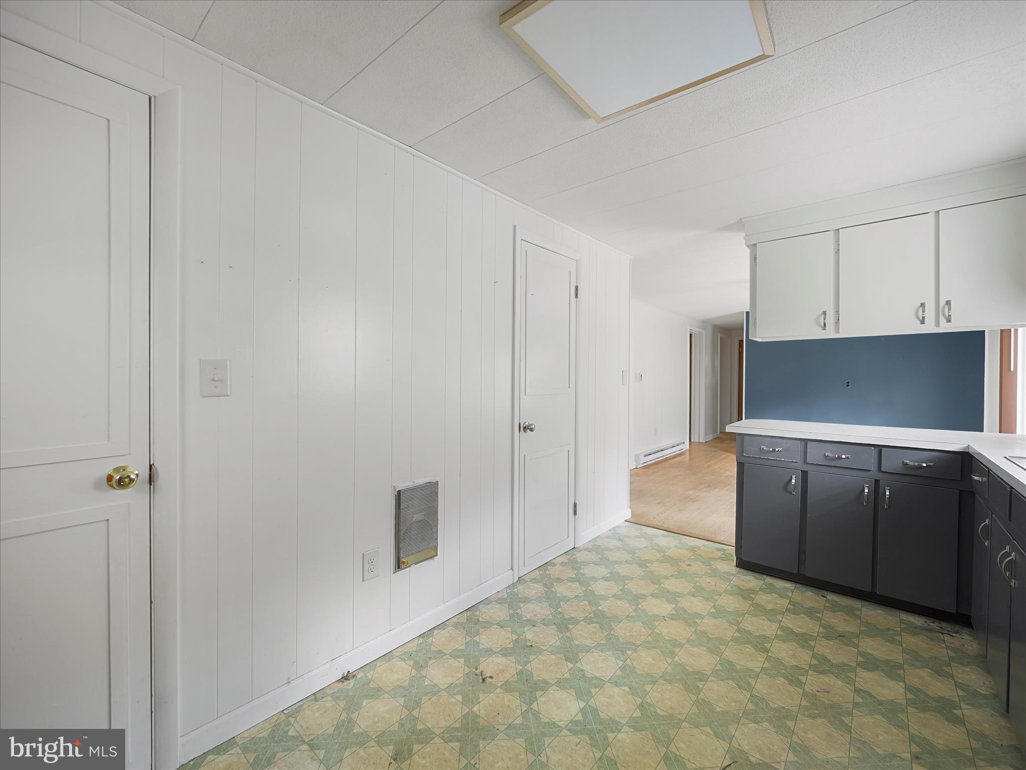 WAYNESBORO - Residential