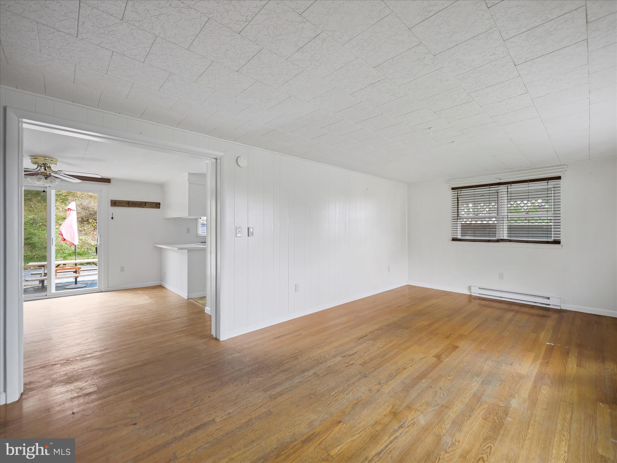 WAYNESBORO - Residential