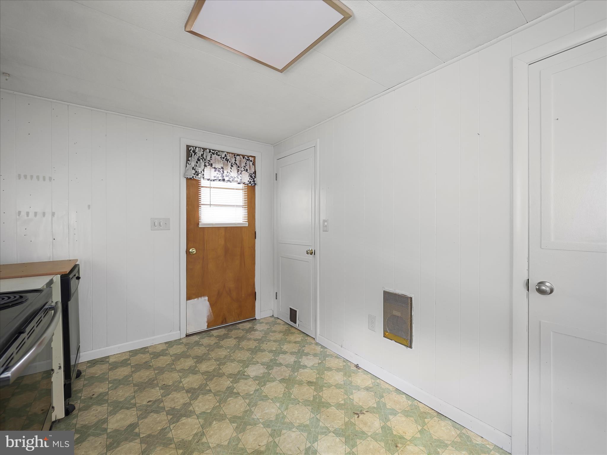 WAYNESBORO - Residential