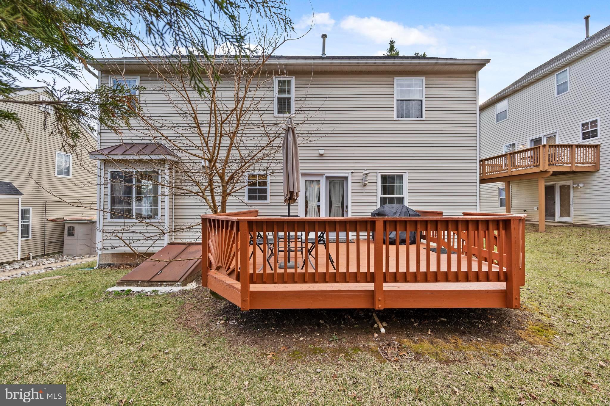 WINDLASS RUN - Residential