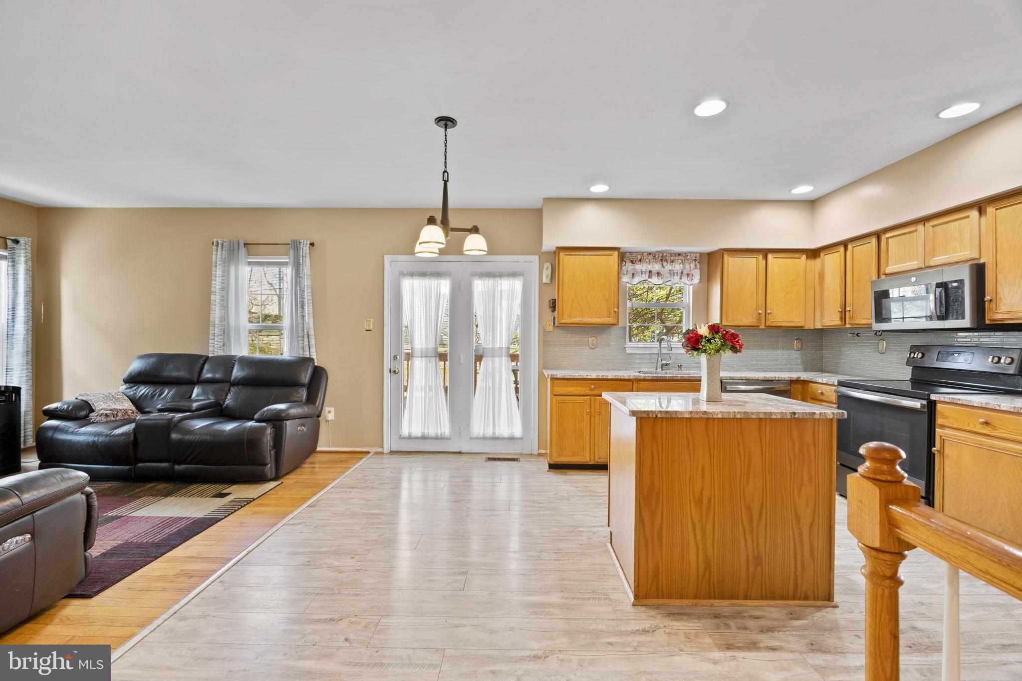 WINDLASS RUN - Residential