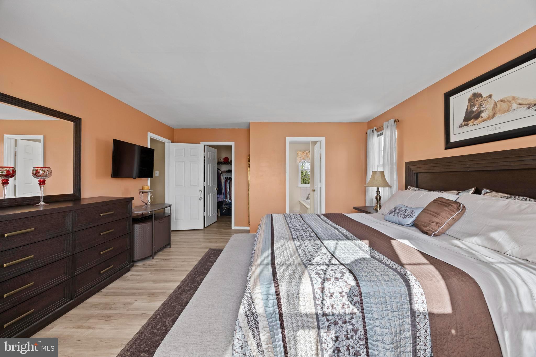 WINDLASS RUN - Residential