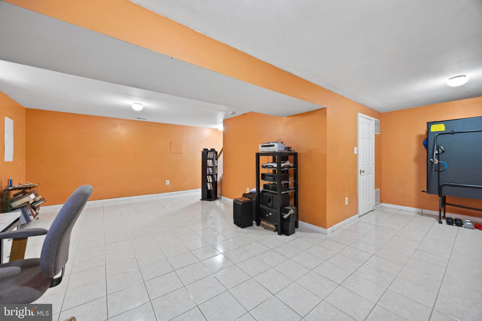 WINDLASS RUN - Residential