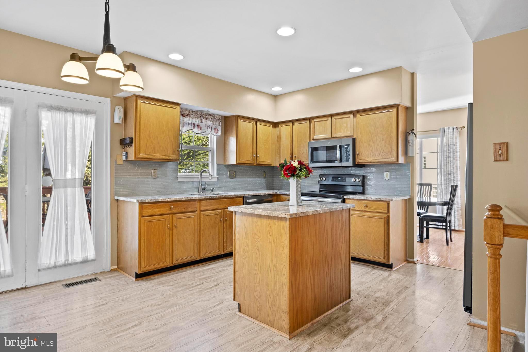 WINDLASS RUN - Residential