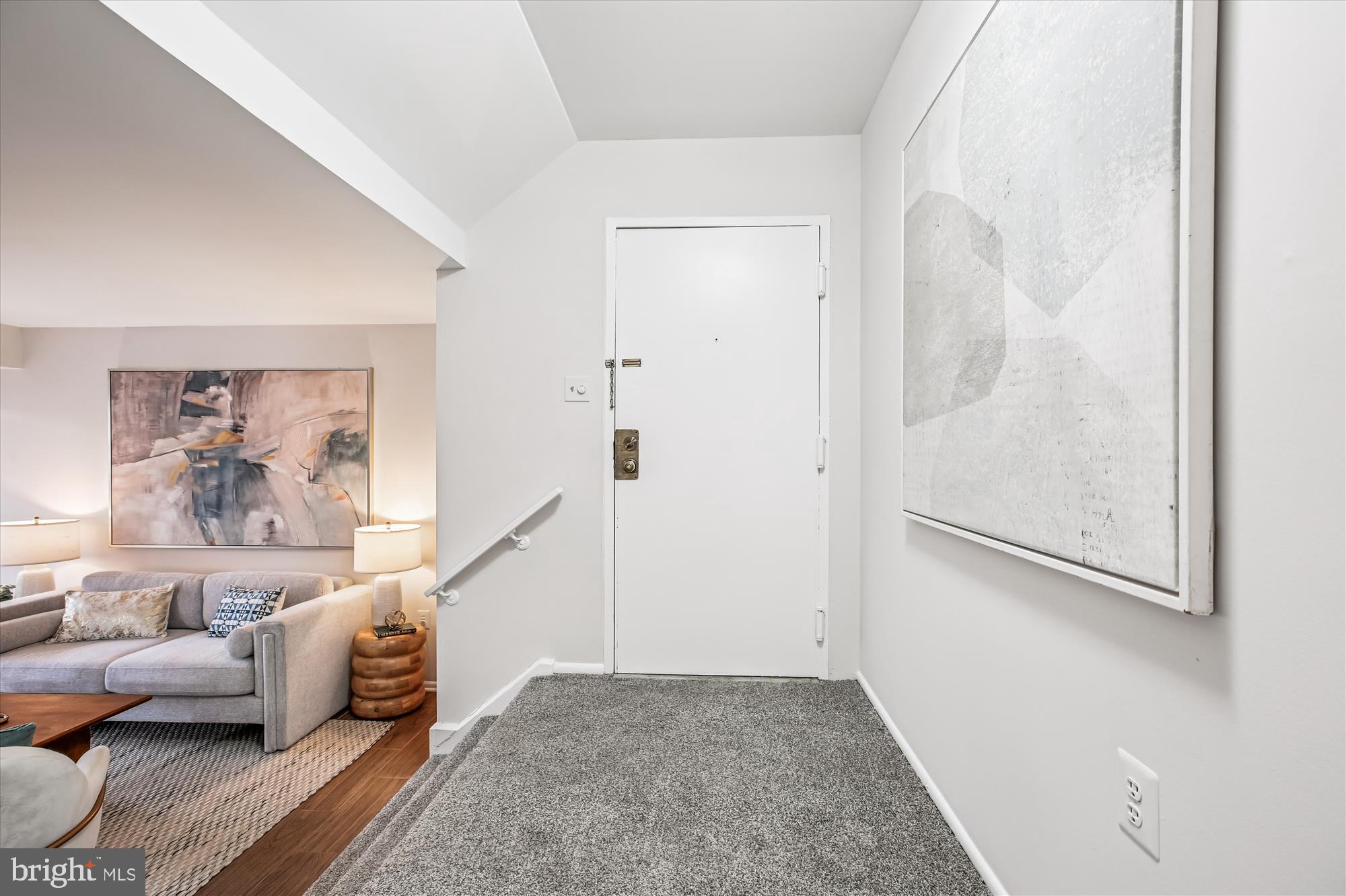 NORTH CREEK VILLAS - Residential