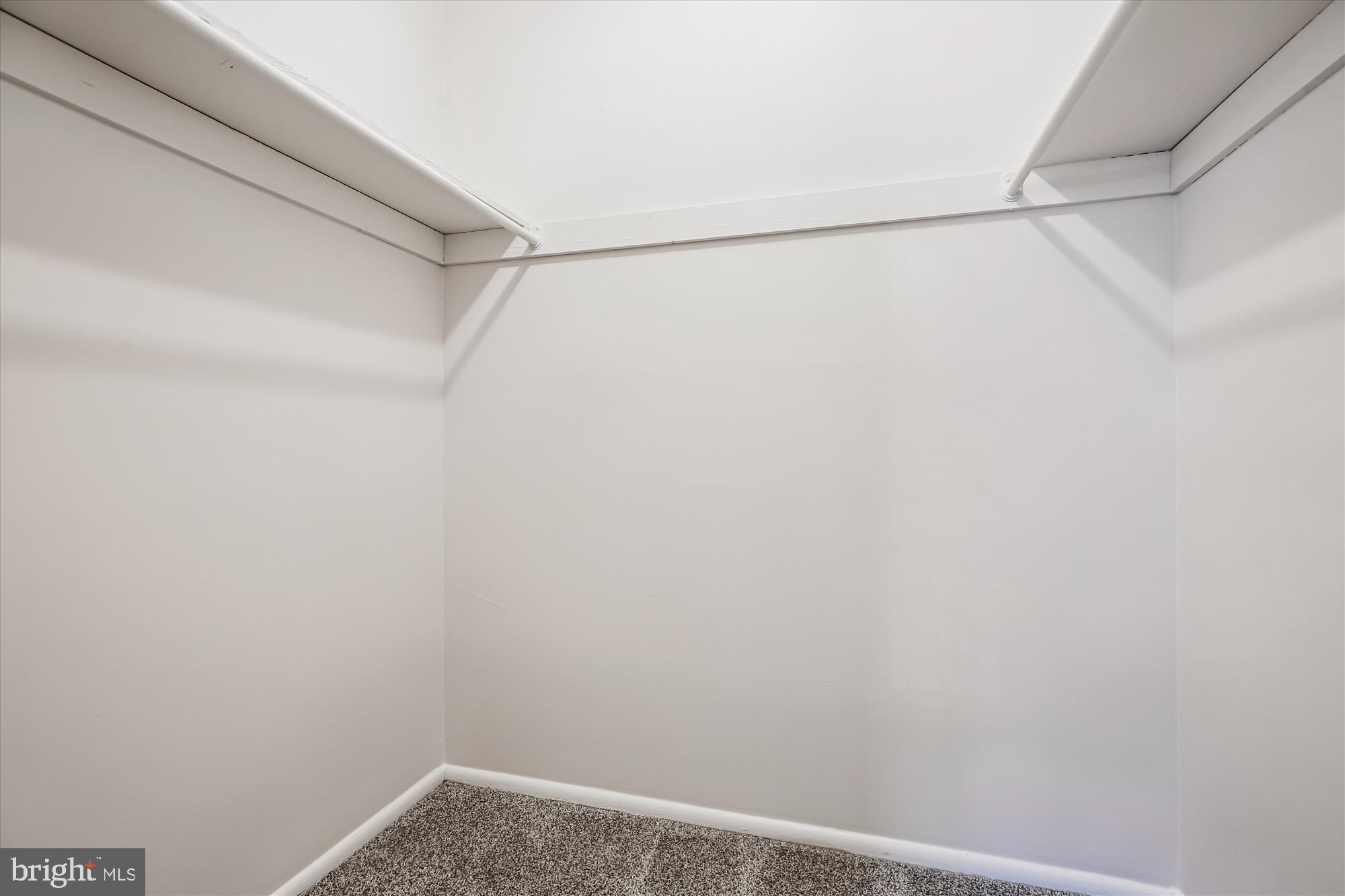 NORTH CREEK VILLAS - Residential