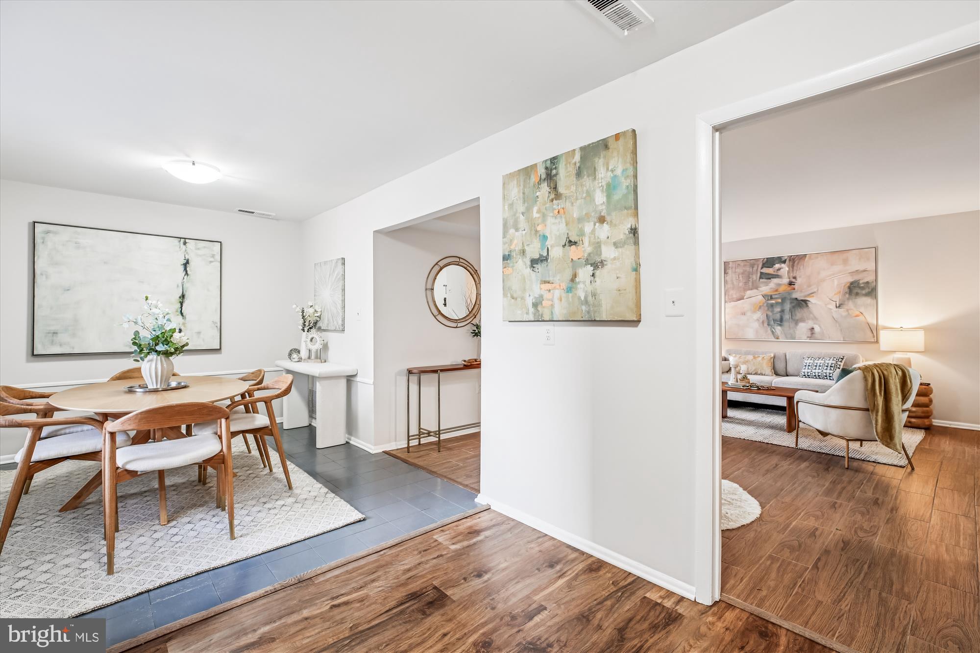 NORTH CREEK VILLAS - Residential