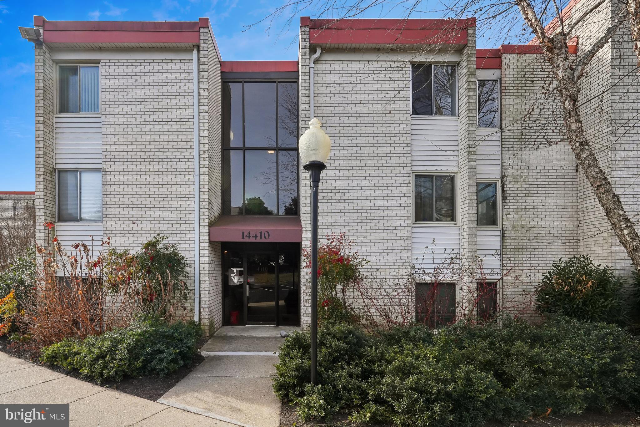 NORTH CREEK VILLAS - Residential