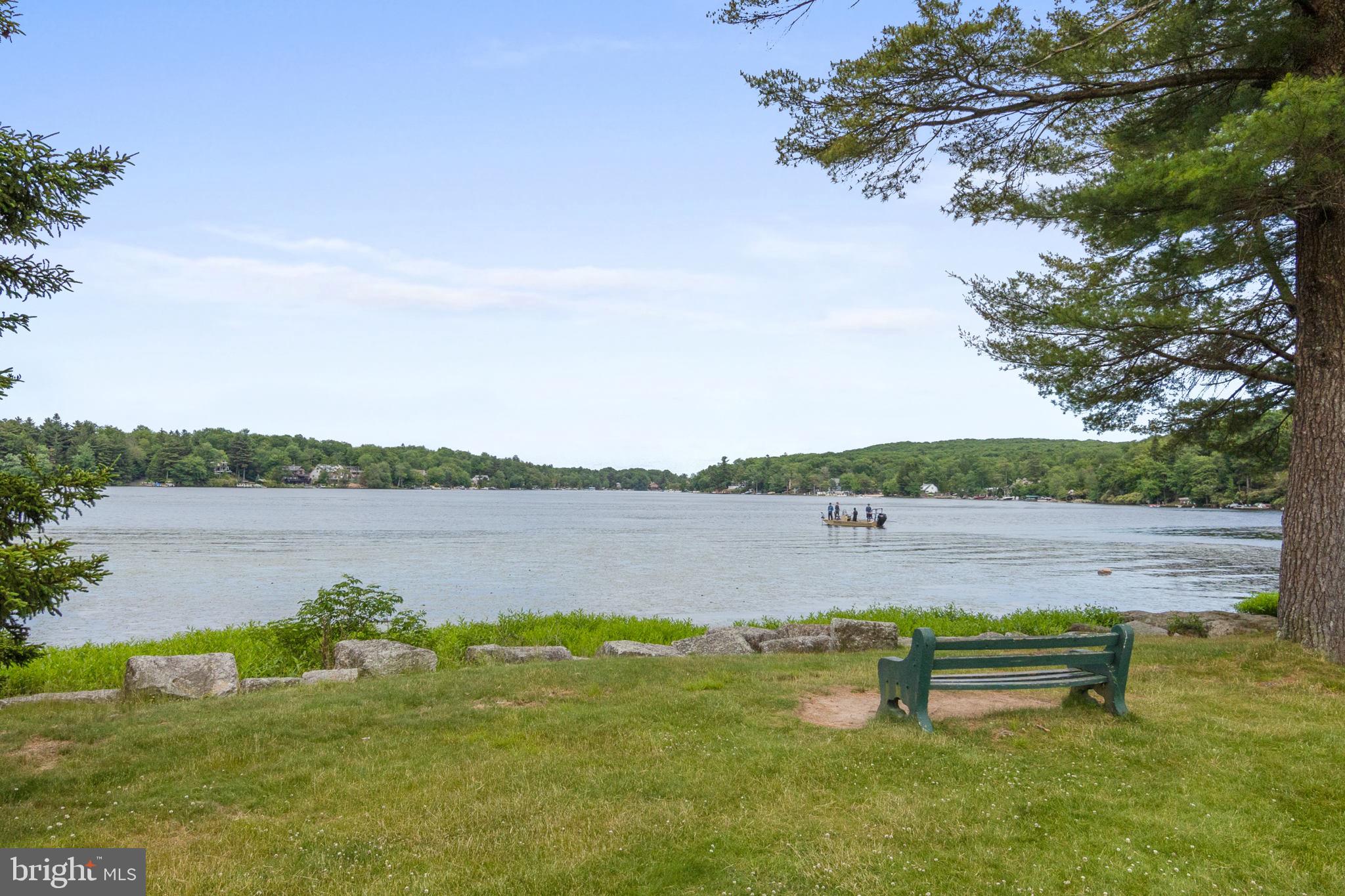 LAKE HARMONY - Residential