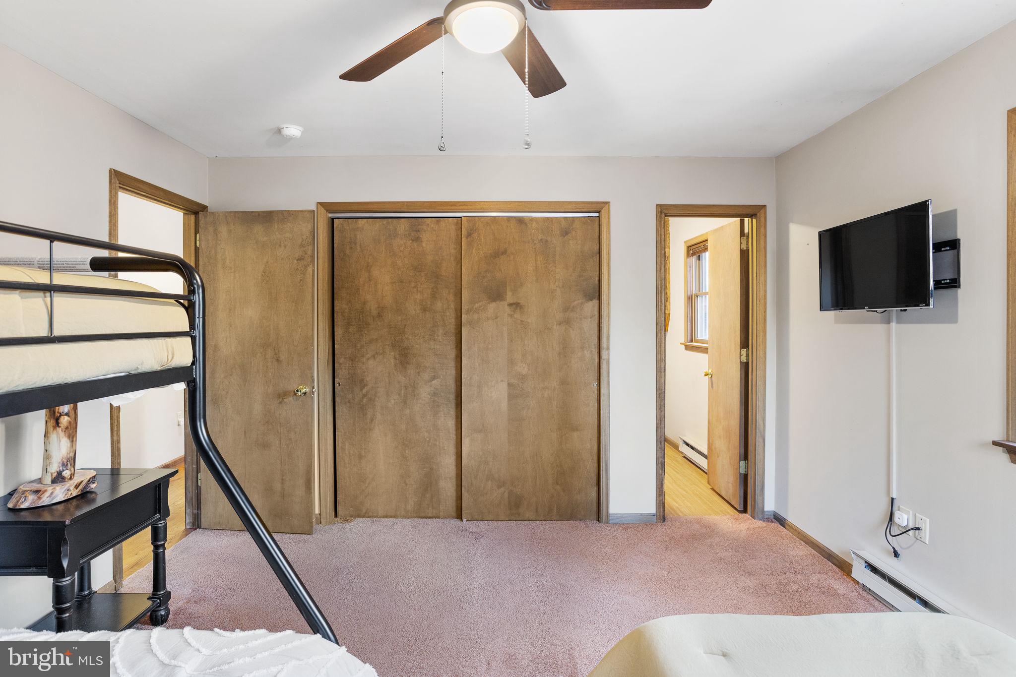 LAKE HARMONY - Residential