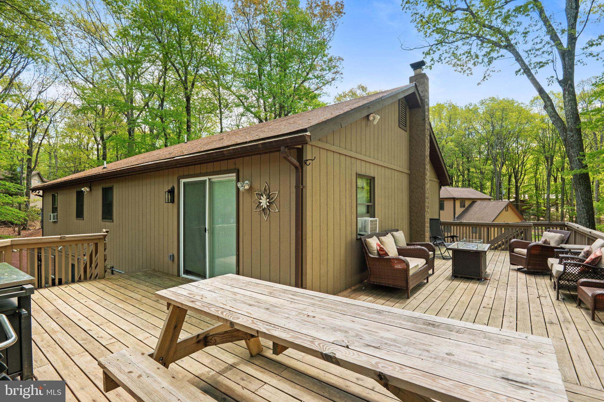 LAKE HARMONY - Residential