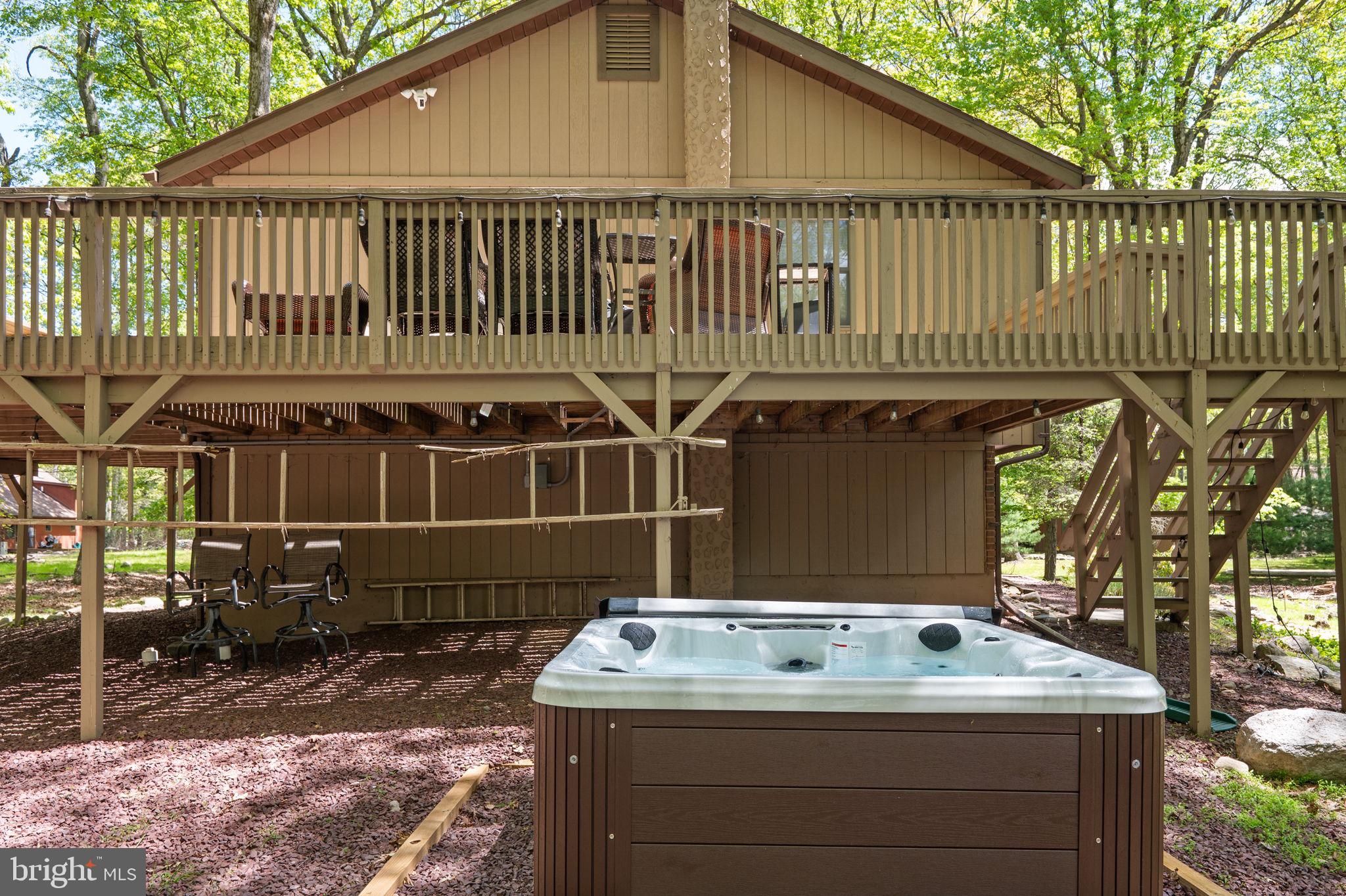 LAKE HARMONY - Residential