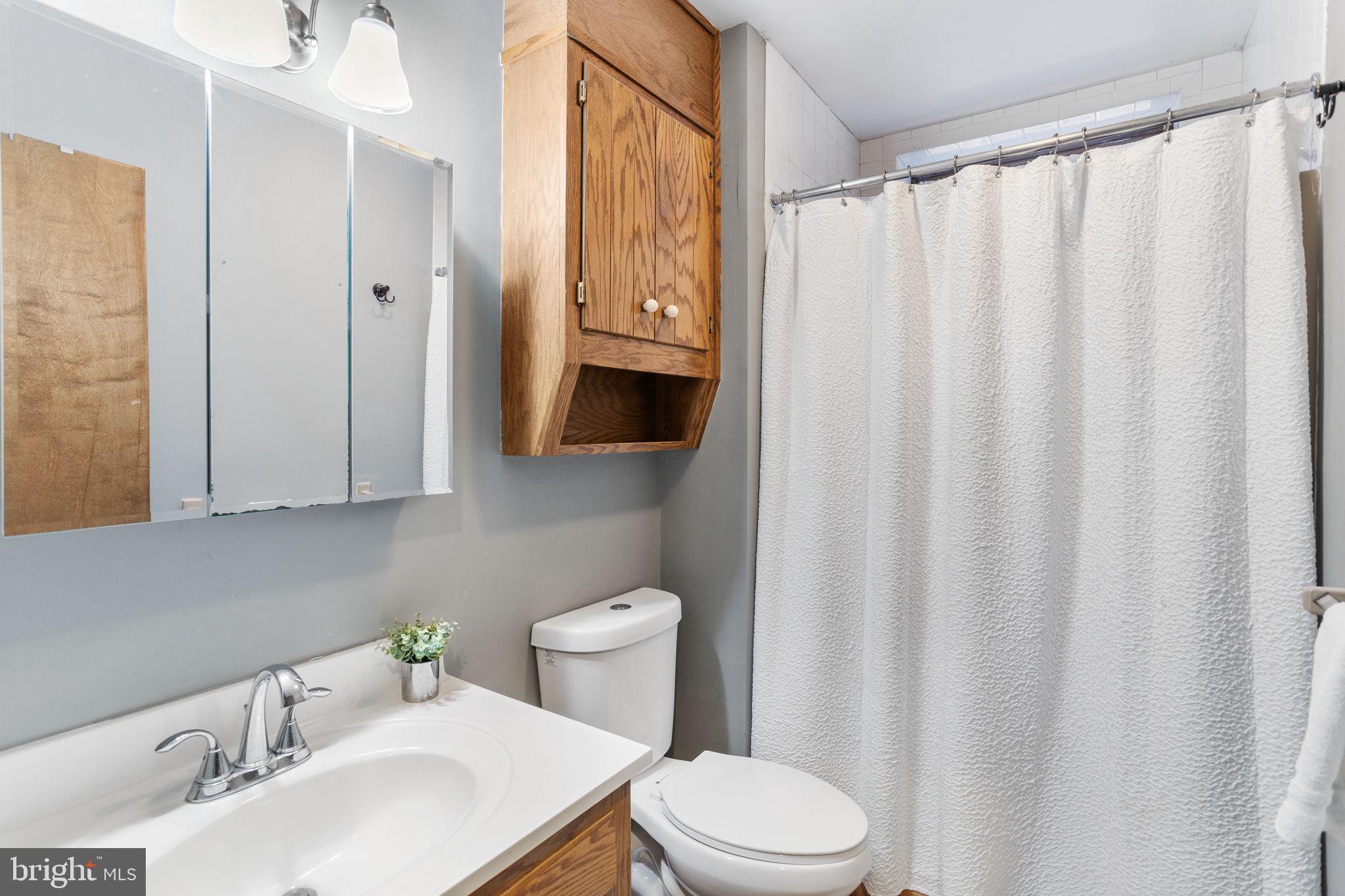 LAKE HARMONY - Residential