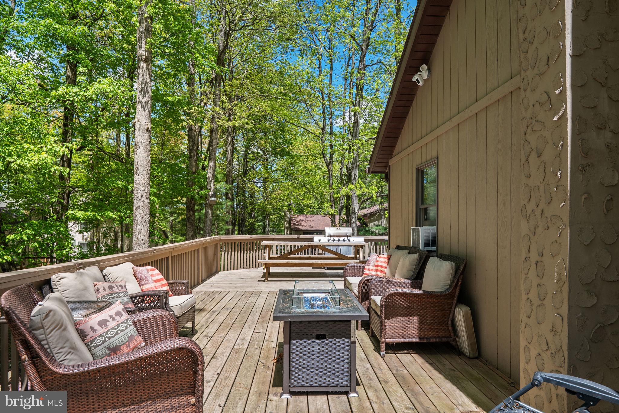 LAKE HARMONY - Residential