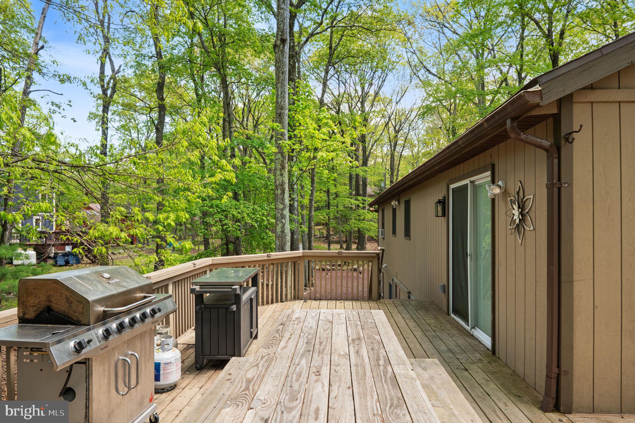 LAKE HARMONY - Residential