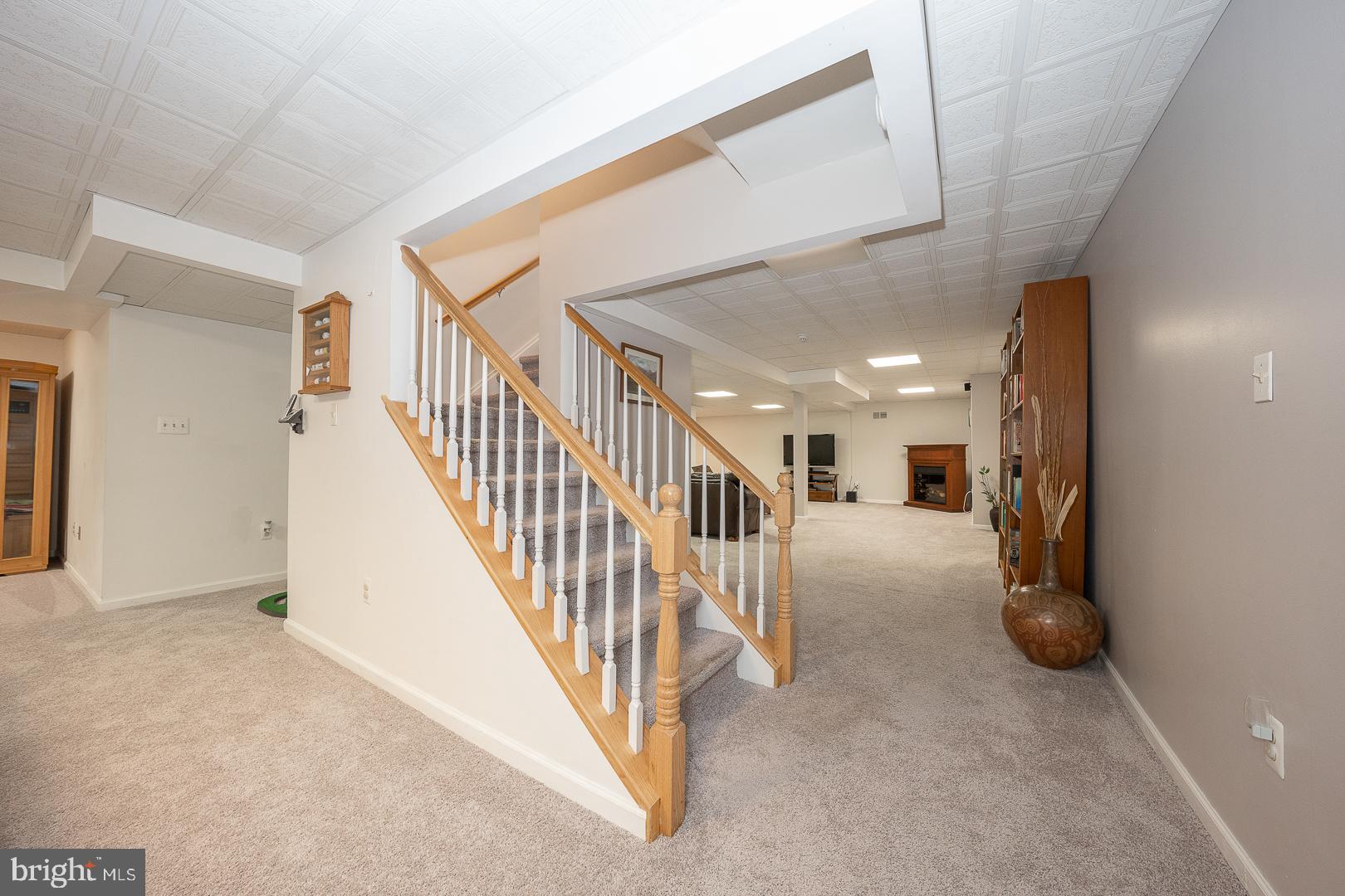 AVONWOOD - Residential