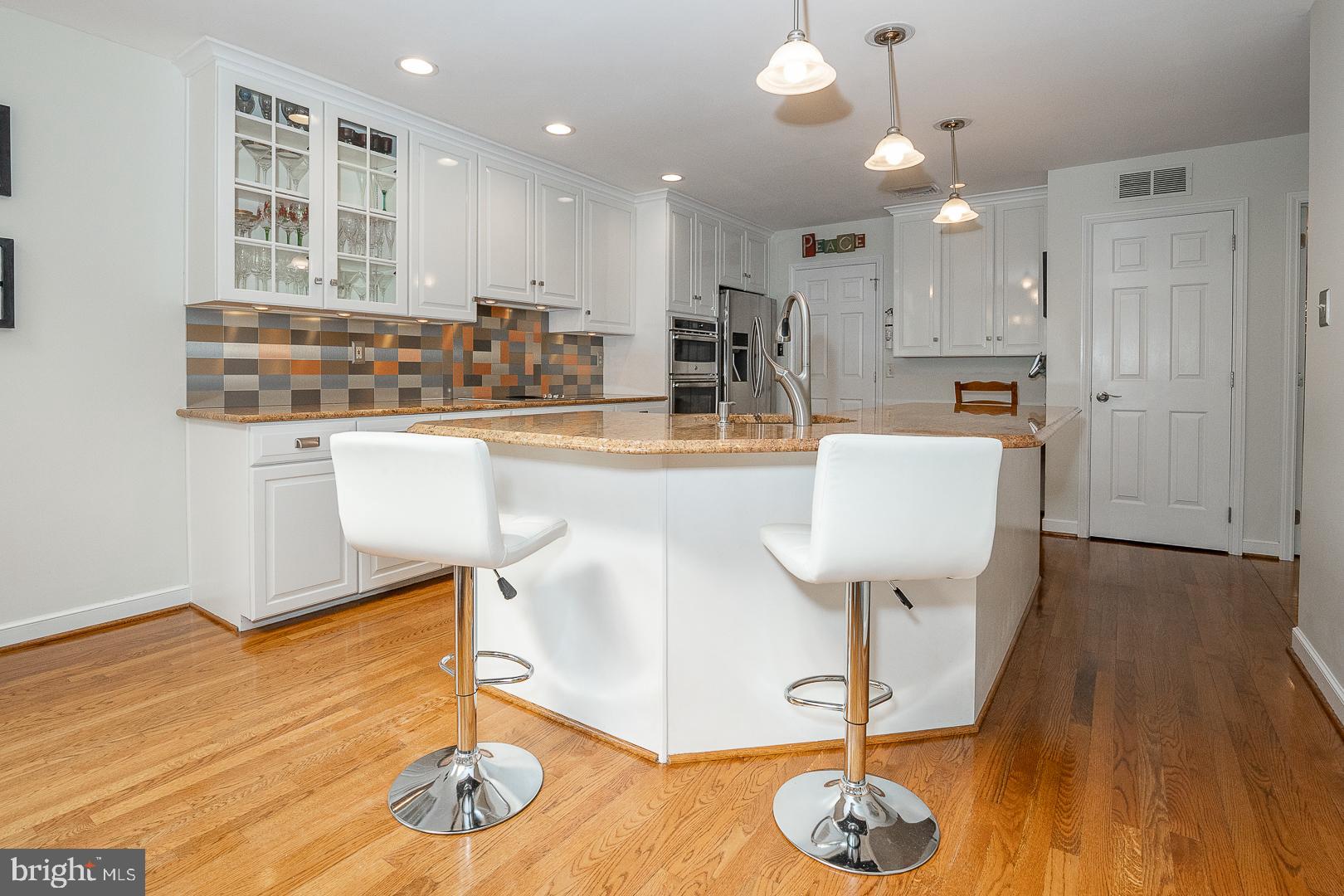 AVONWOOD - Residential