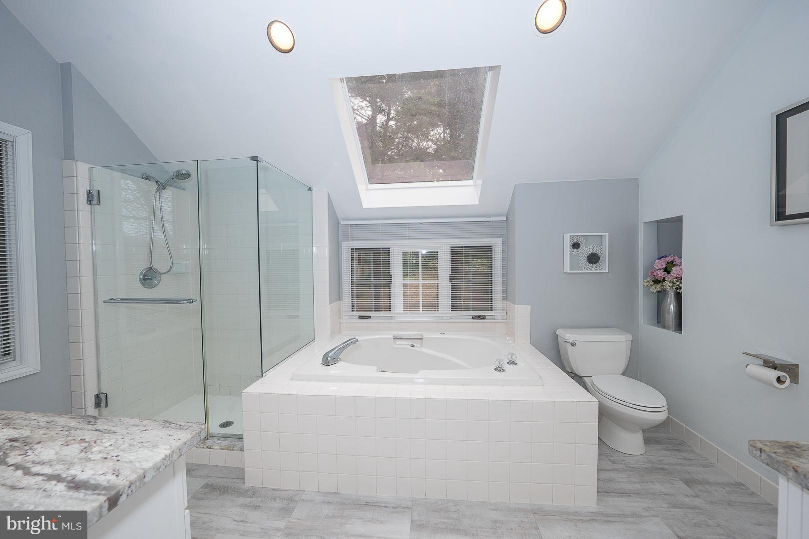 AVONWOOD - Residential