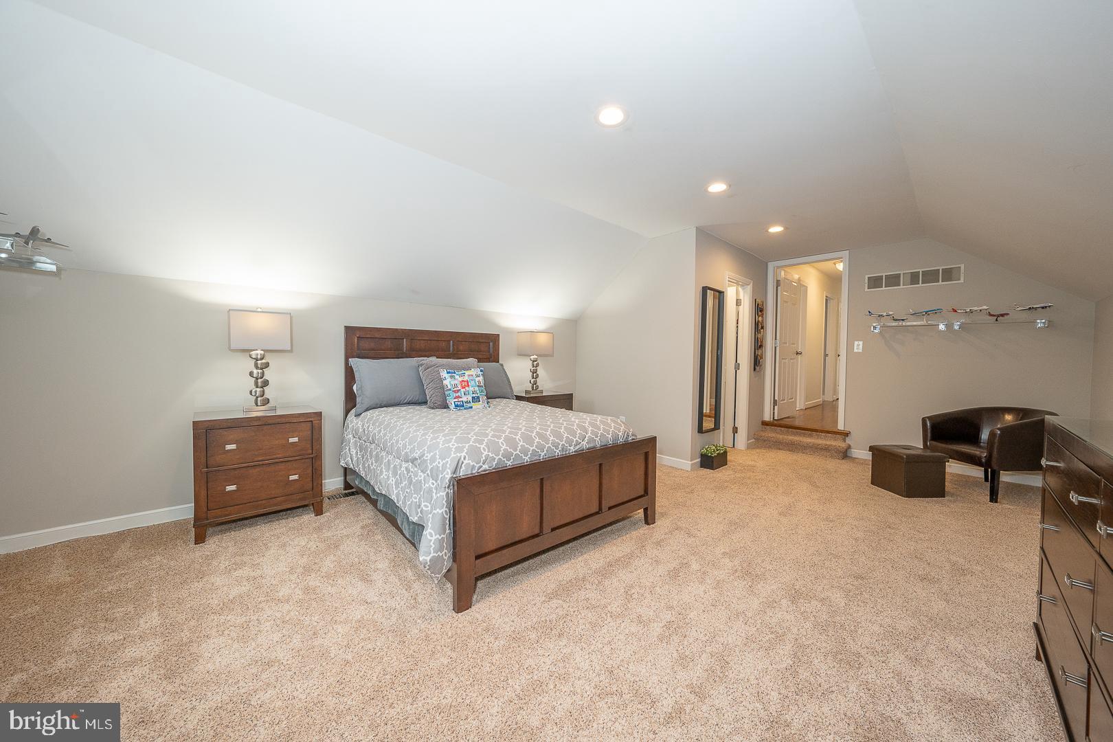 AVONWOOD - Residential