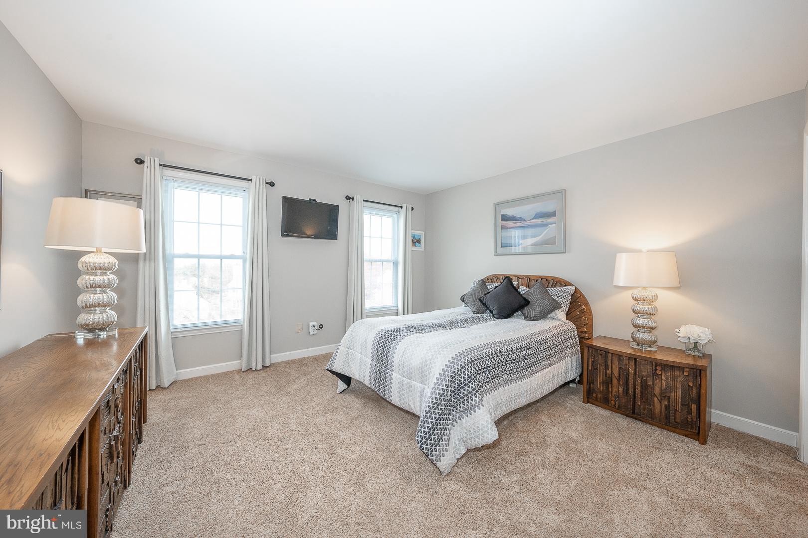 AVONWOOD - Residential