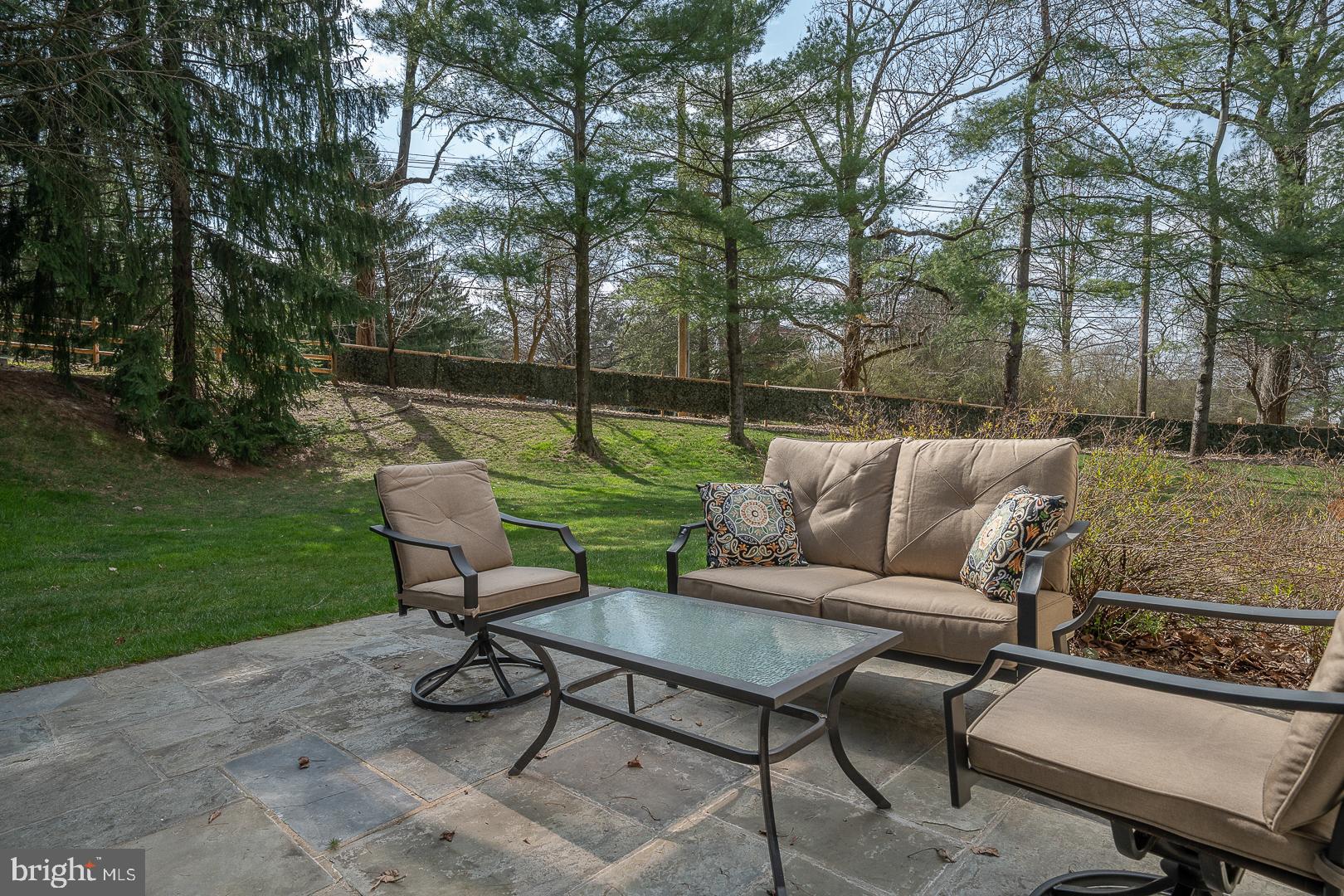 AVONWOOD - Residential