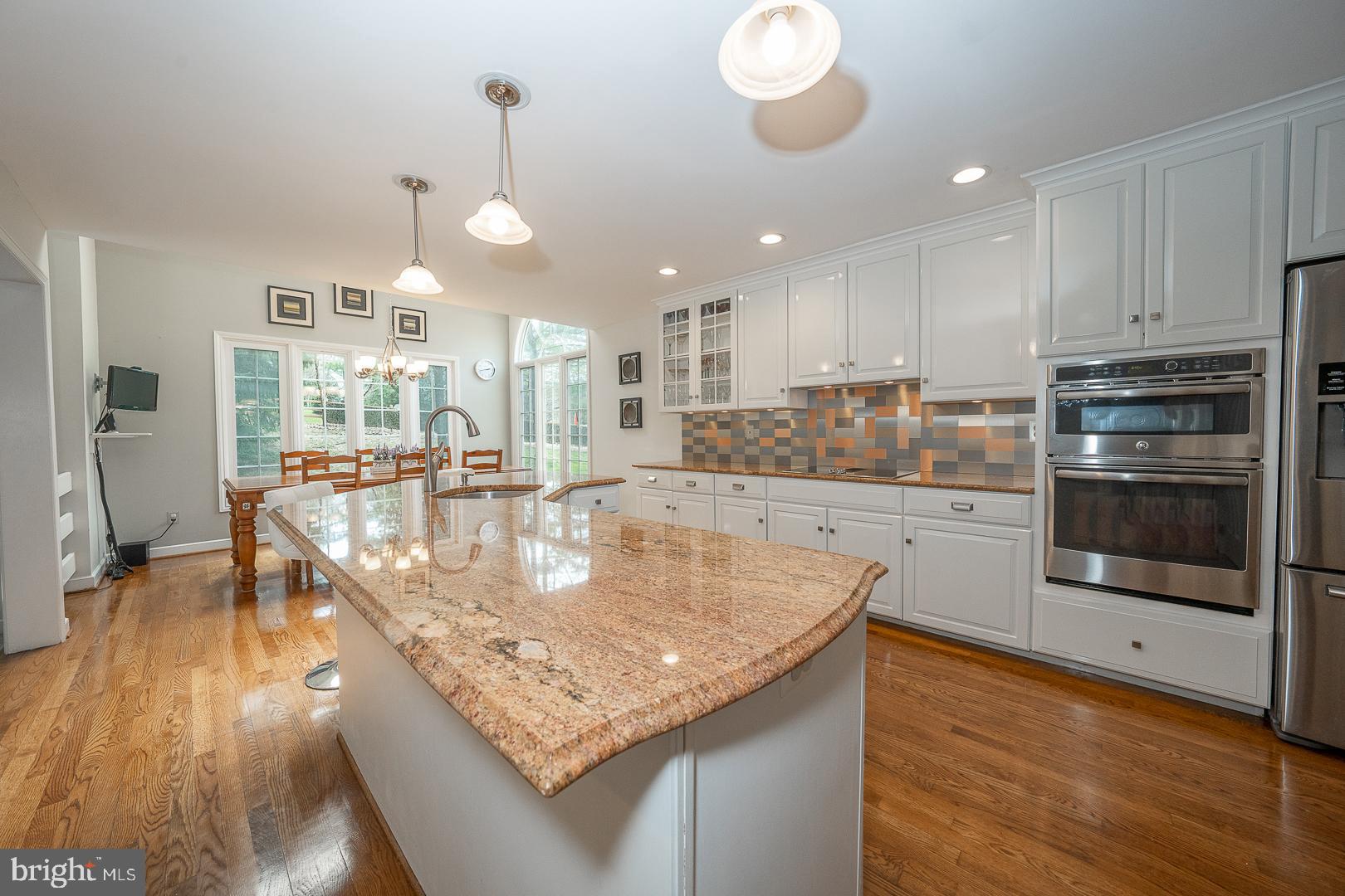 AVONWOOD - Residential