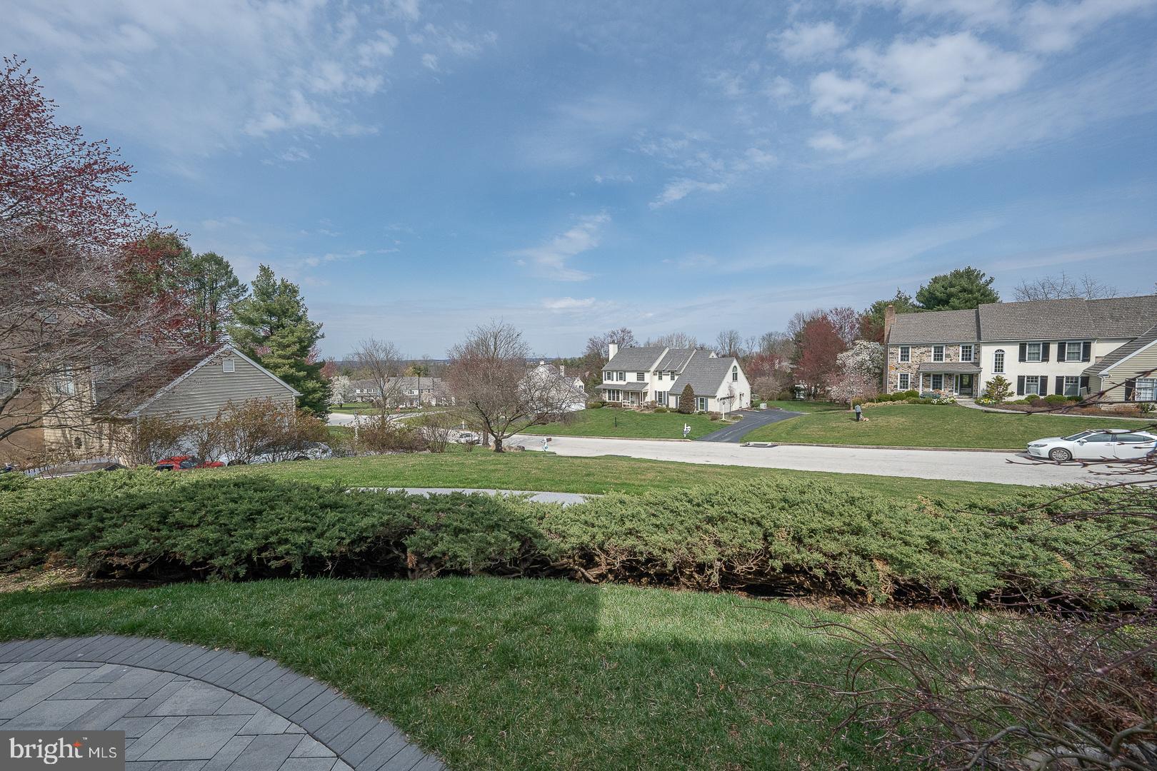 AVONWOOD - Residential