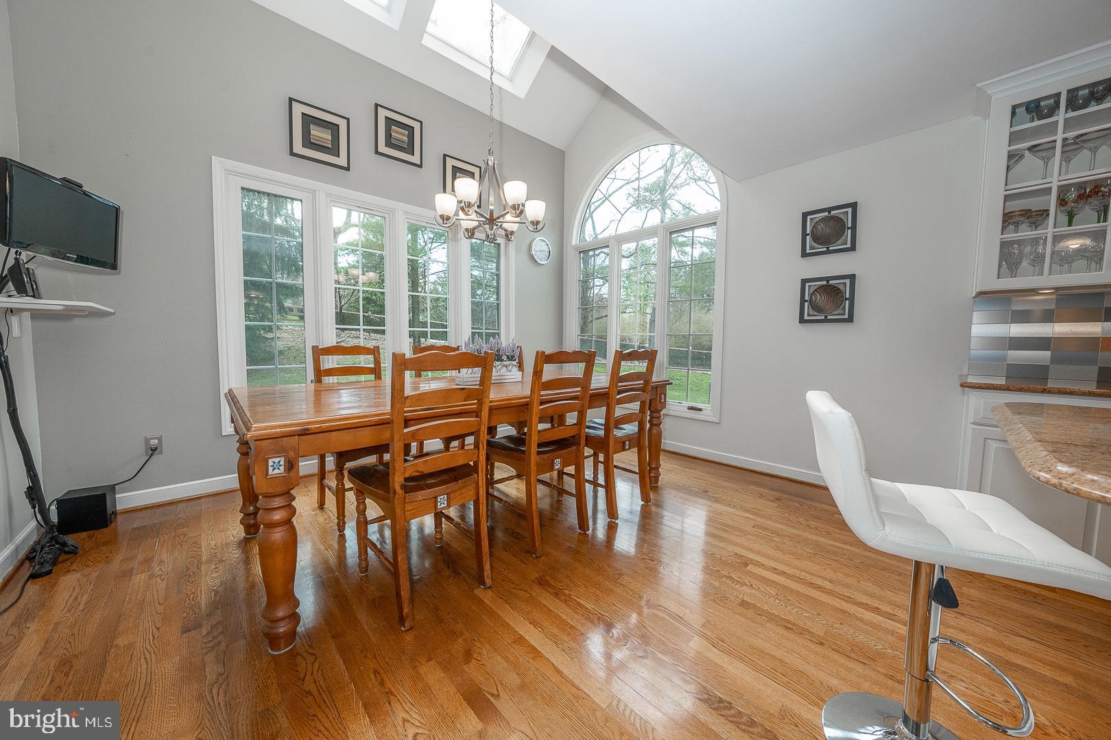 AVONWOOD - Residential