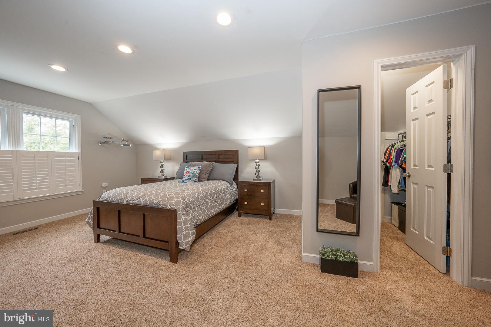 AVONWOOD - Residential