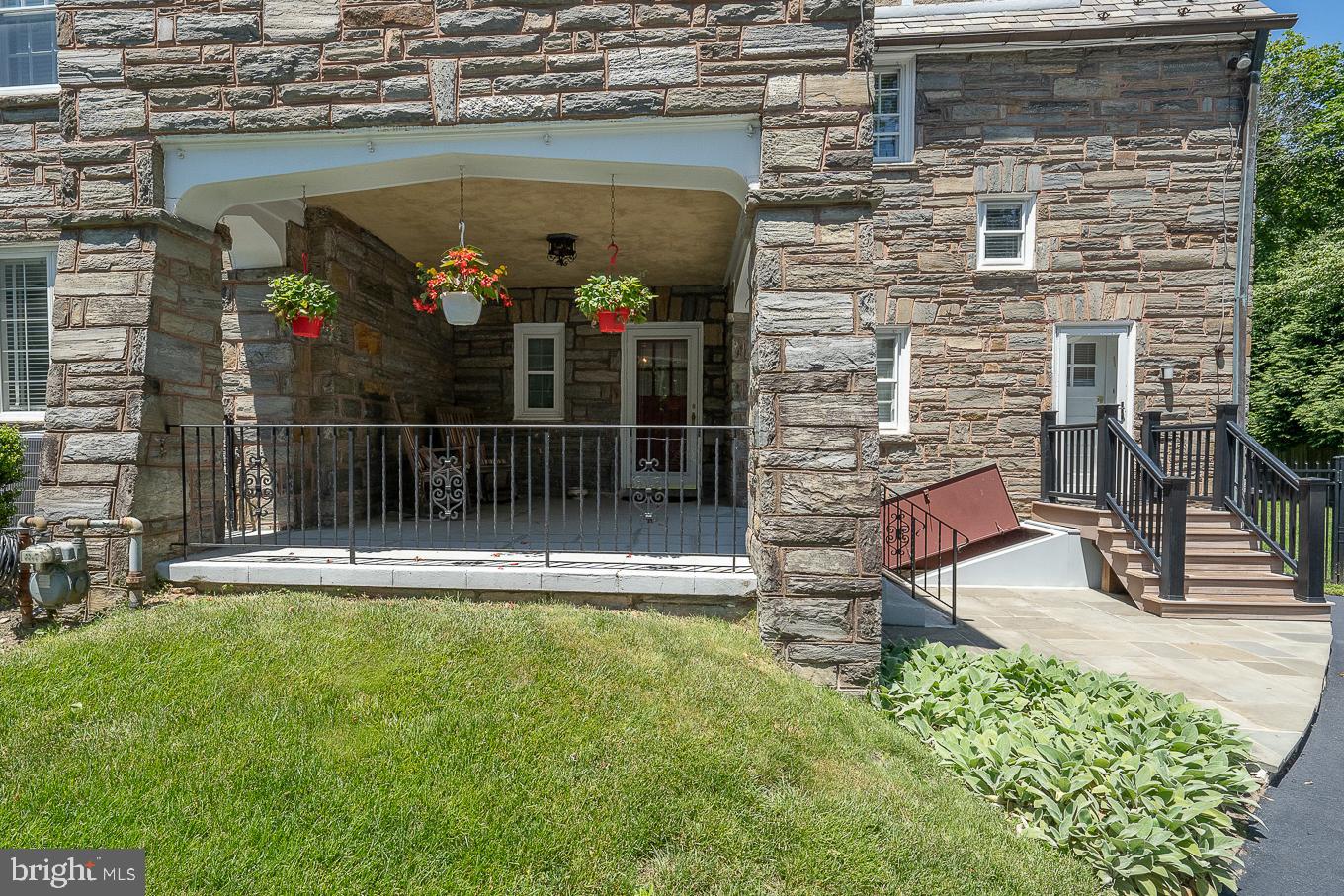 MERION - Residential