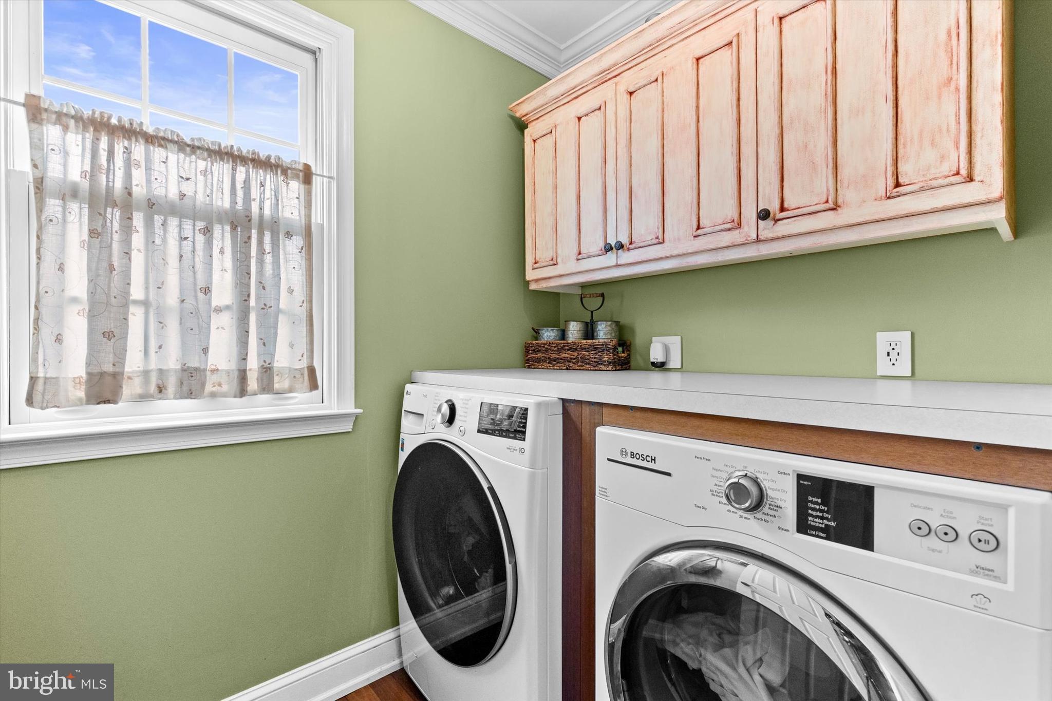 FAIRWAY HILLS - Residential