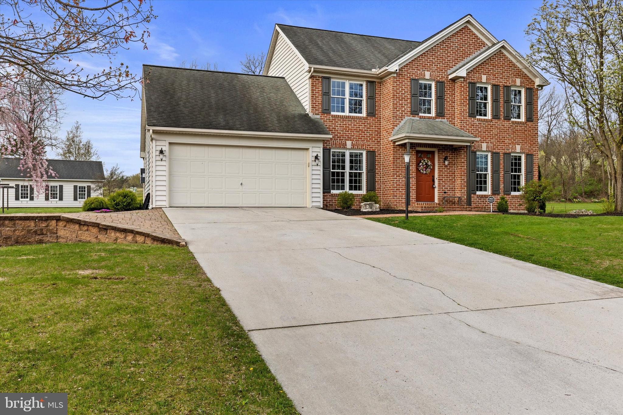 FAIRWAY HILLS - Residential