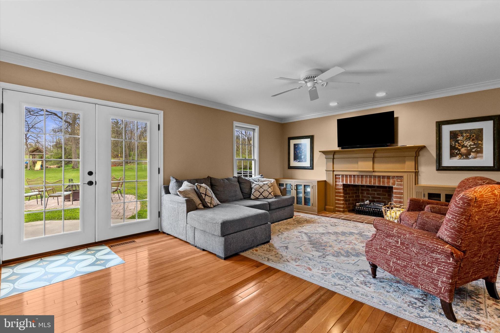 FAIRWAY HILLS - Residential