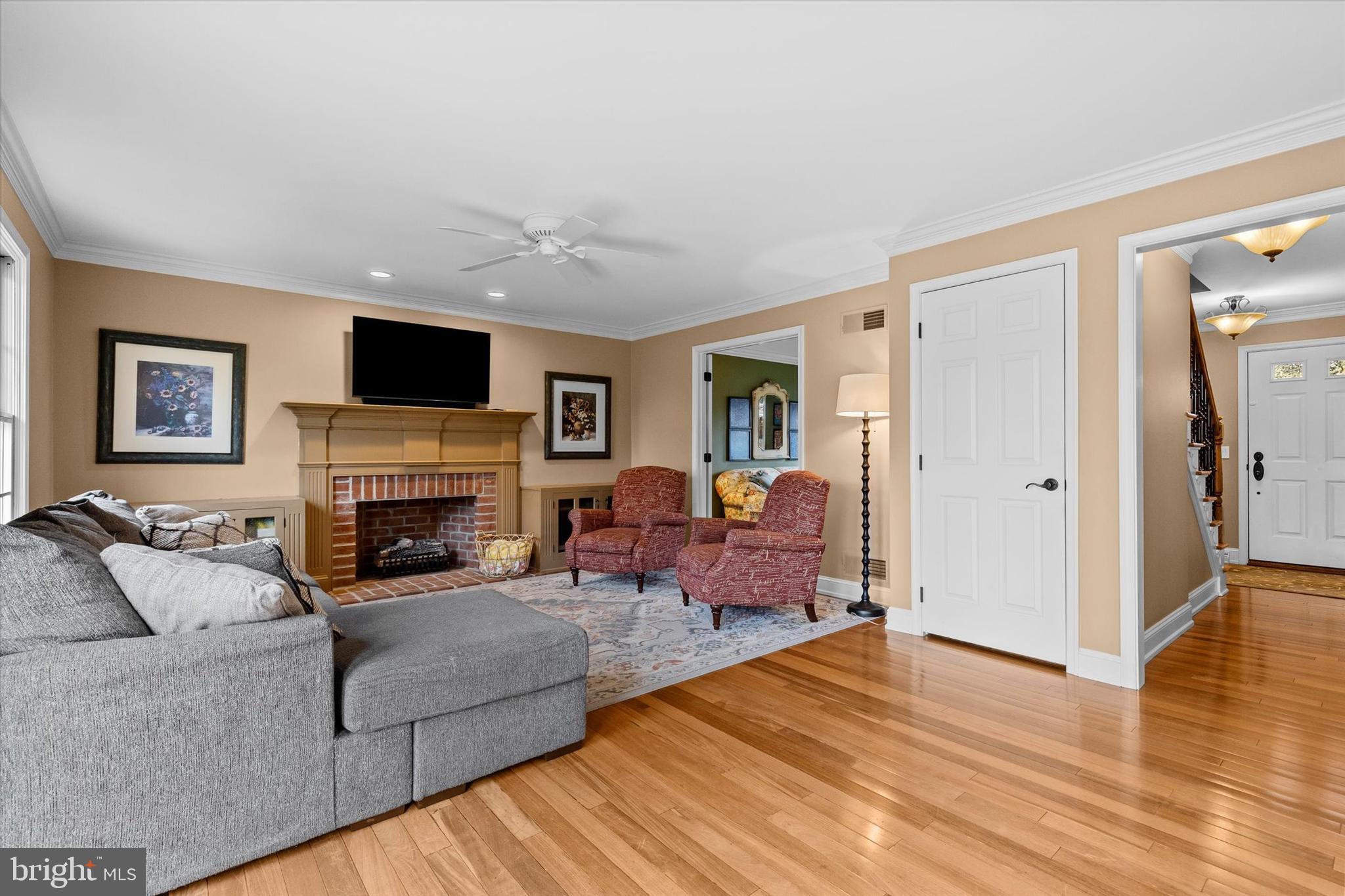 FAIRWAY HILLS - Residential