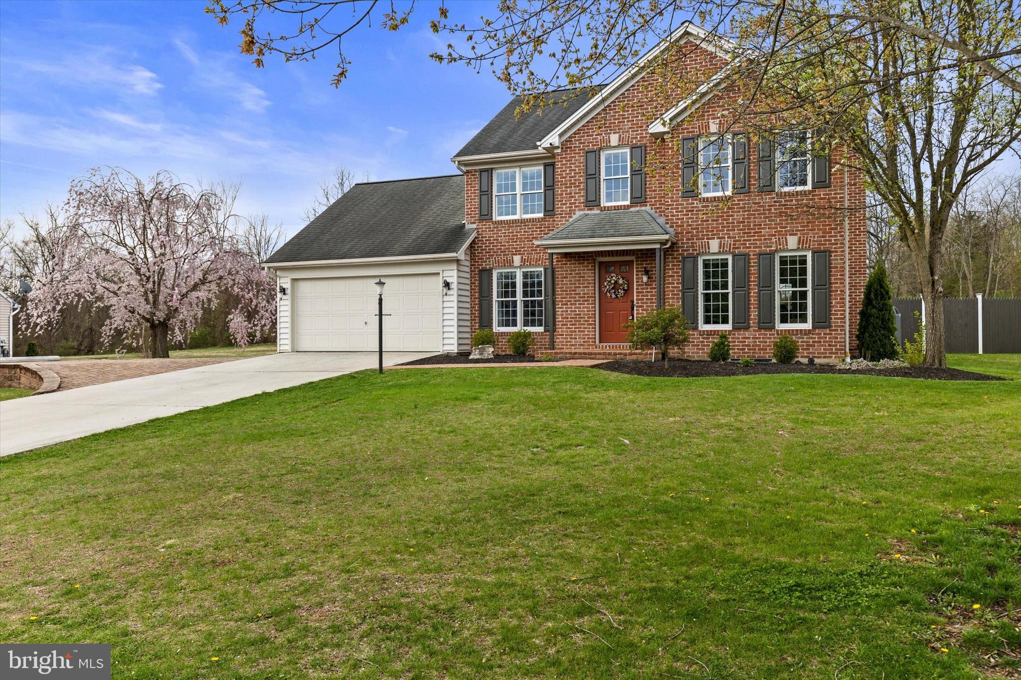 FAIRWAY HILLS - Residential