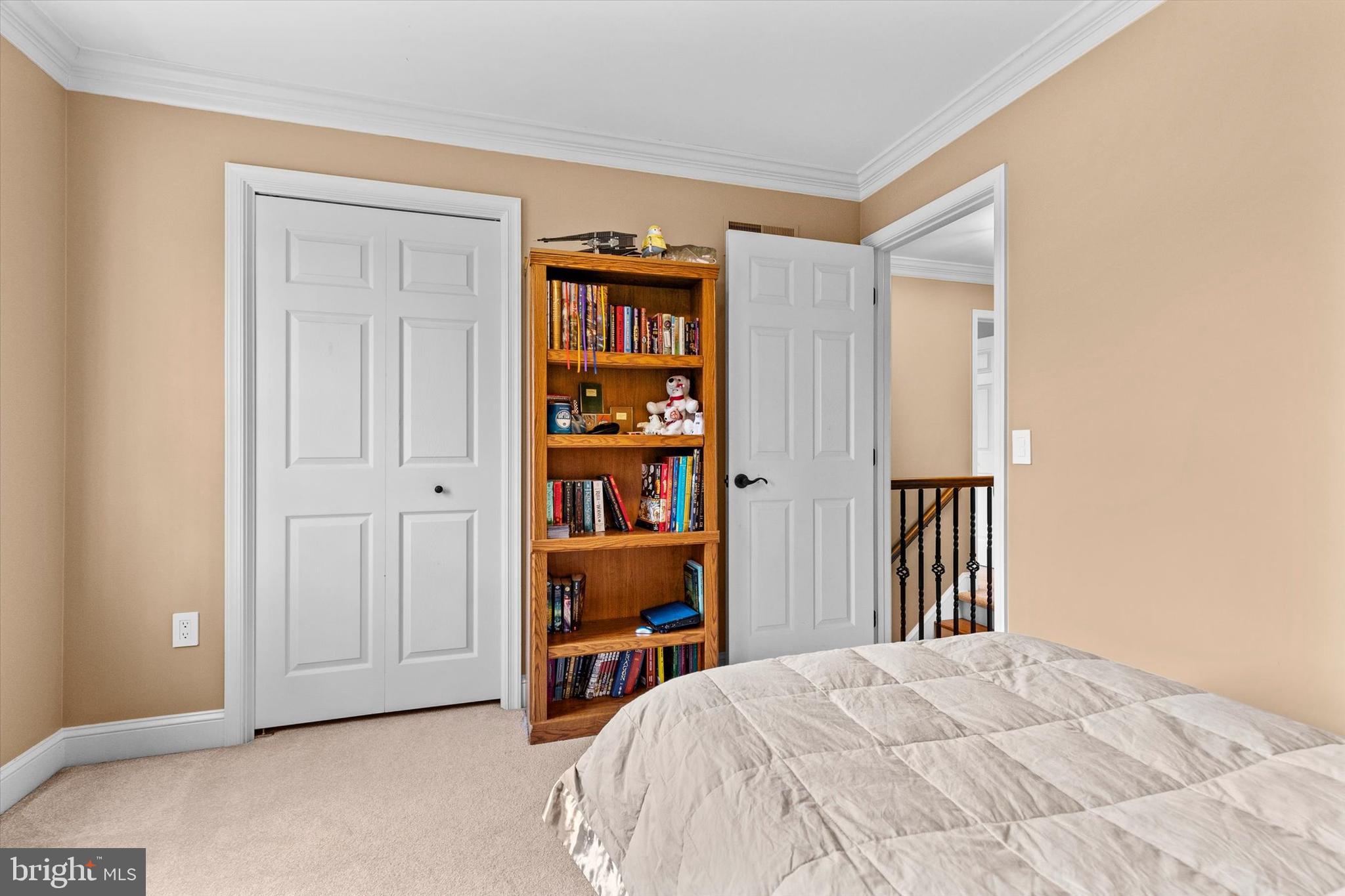 FAIRWAY HILLS - Residential