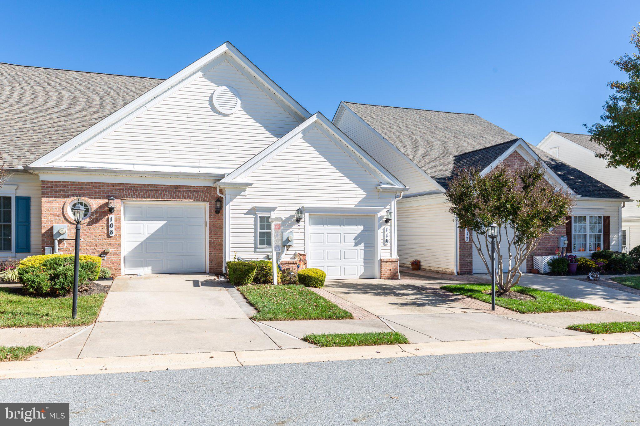 110 PONYTAIL LANE 112