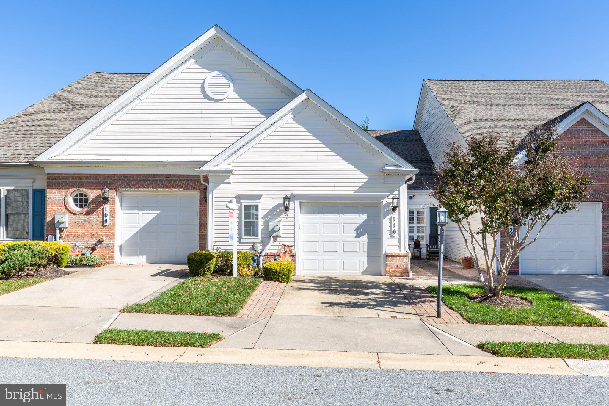 110 PONYTAIL LANE 112