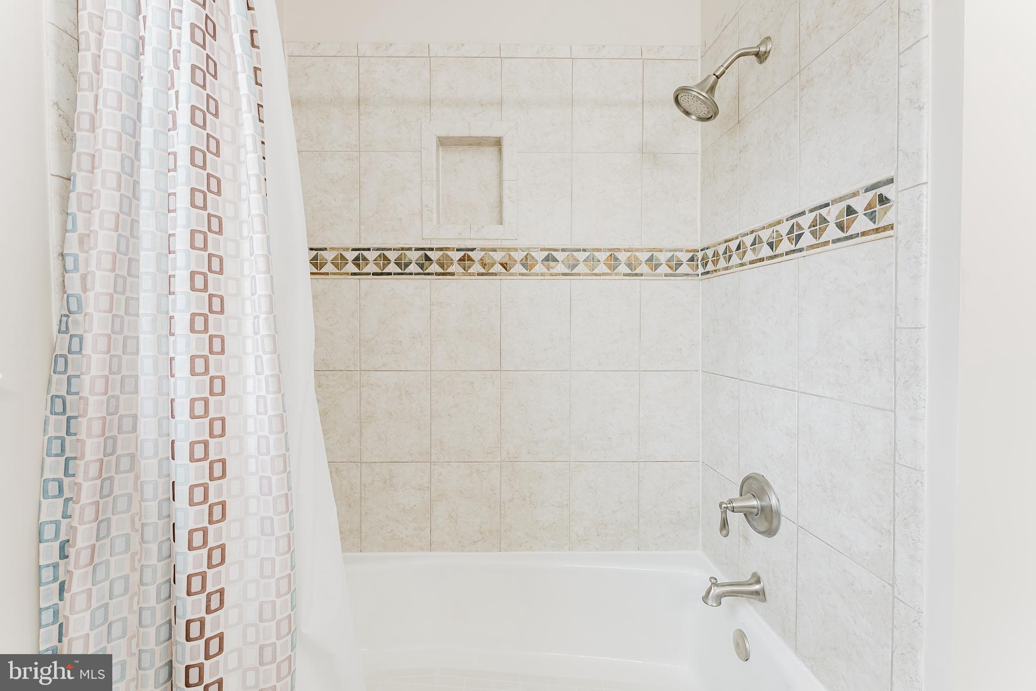 ROLLING FOREST - Residential