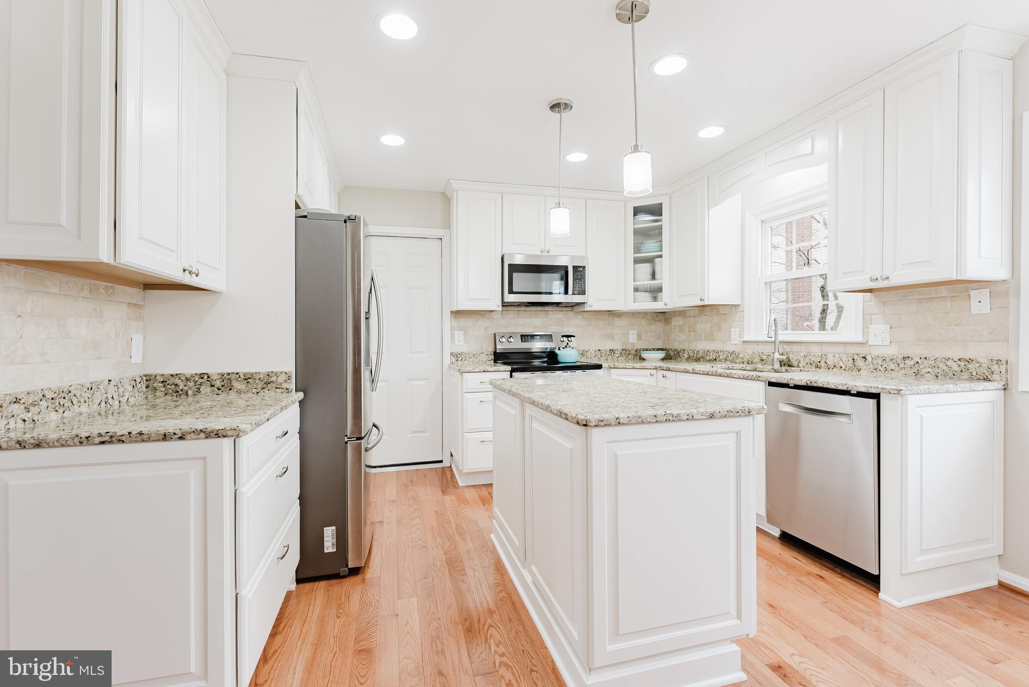 ROLLING FOREST - Residential