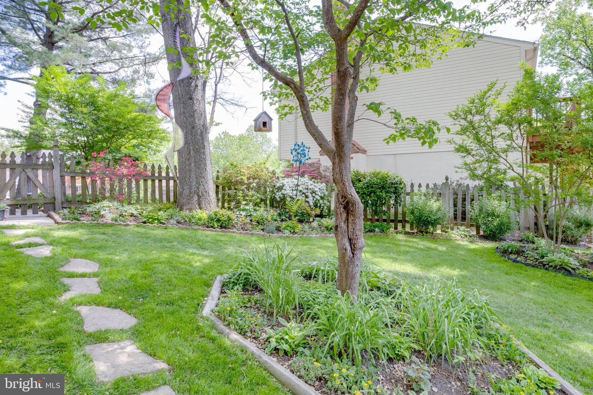 ROLLING FOREST - Residential