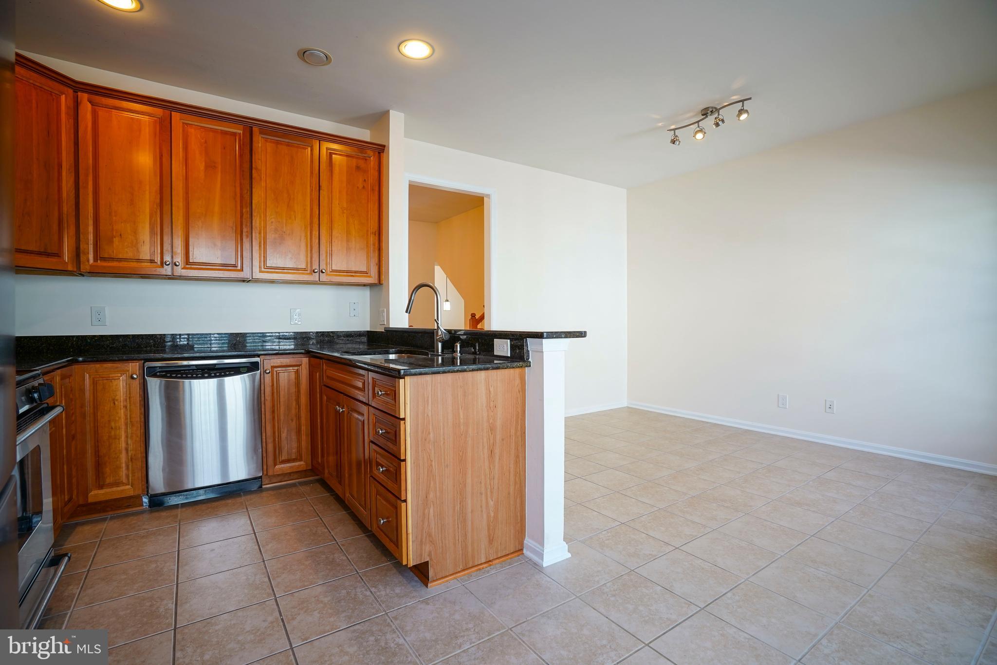 FAIRCREST - Residential Lease