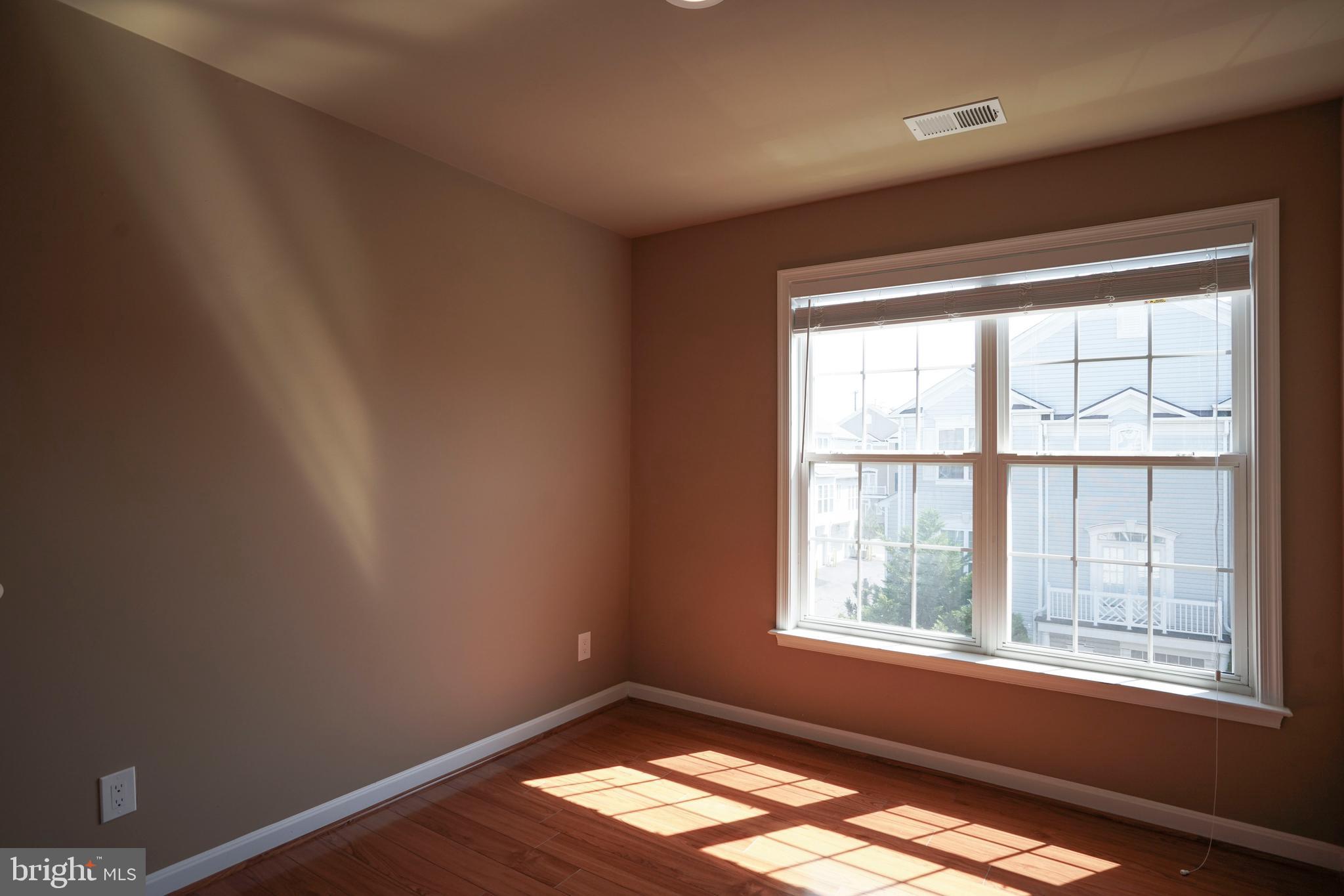 FAIRCREST - Residential Lease